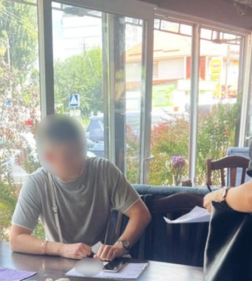 Поліцейські Київщини підозрюють чоловіка у наданні хабара для знятті з військового обліку