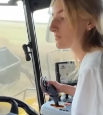 Агрожиття без прикрас: як волонтерка та блогерка з Волині підкорює Instagram жнивами й гумором