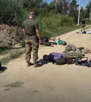 Чоловік пропонував прикордоннику $6000 і €900 за незаконну переправку «товаришів» через річку Дунай