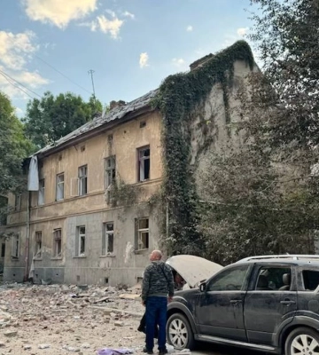 Во Львове в результате комбинированной атаки получили повреждения десятки домов, есть пострадавшие
