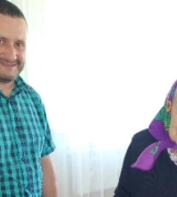 У громаді на Волині довгожительку привітали з 90-річчям