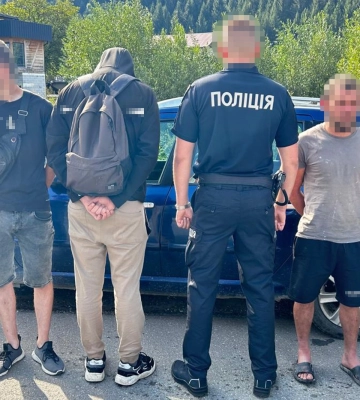 На Закарпатті затримали організаторів «ухилянтських» схем
