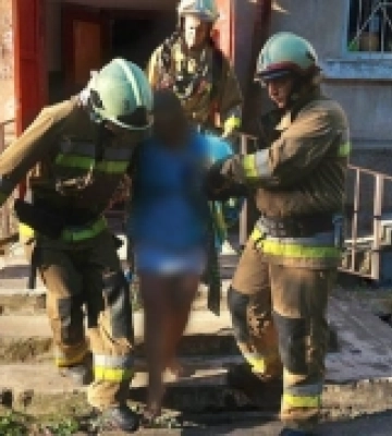 У Миколаєві сталася пожежа у житловому будинку: постраждала 85-річна жінка