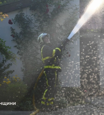 Из-за российской атаки на Ровенщину пострадала женщина: показали последствия