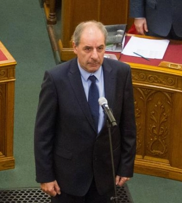 Президент Угорщини Шуйок висловив співчуття через російську атаку по Мукачеву, але потім прибрав згадку про Росію