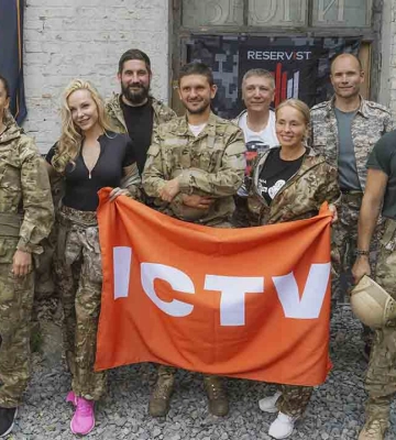 З Ісаєнком, Кароль і Трегубовою: у Києві пройшов страйкбольний благодійний турнір