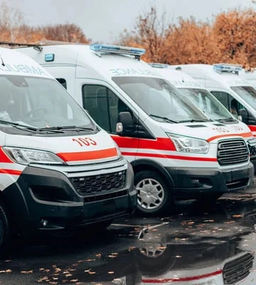 На Херсонщині росіяни атакували з дрона медиків, які їхали на допомогу дитині