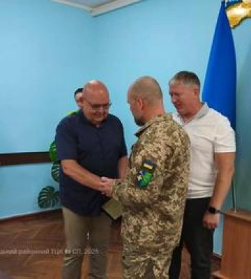 У Кременчуці &quot;Лицарським хрестом&quot; нагородили офіцера запасу