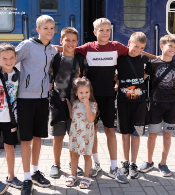 «Хотілося б поїхати на відпочинок ще раз, особливо з такою компанією»: діти із Запорізької області в захваті від канікул на Рівненщині