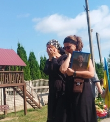 У Луцькому районі попрощалися із молодим воїном Владиславом Харитонюком 