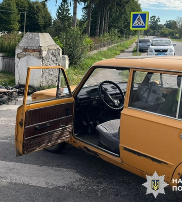 У селі на Хмельниччині карколомна ДТП відправила до лікарні 39-річного мотоцикліста