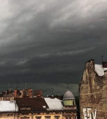 На завтра у Львові прогнозують грозу