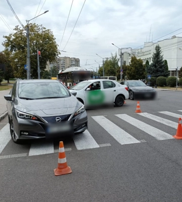 «Рено» не пропустив «Ніссан»: ДТП на Київському майдані у Луцьку