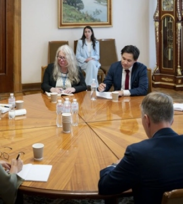 Україна відкрита до будь-яких форматів переговорів на рівні лідерів - Жовква
