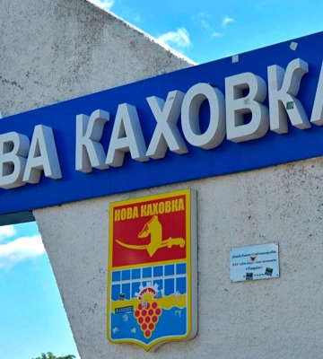 Колаборанти масово вивозять свої сім&#039;ї з окупованої Херсонщини у Крим – «Атеш»