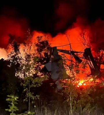 На Харківщині після атаки дронів спалахнуло промислове підприємство