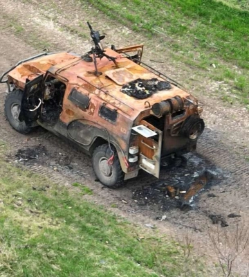 Военные российской армии сжигают свою технику на Херсонщине, – &quot;Атеш&quot;