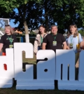 EdCamp у Сопачеві: як школа під дубом стала майданчиком для формування національної ідентичності