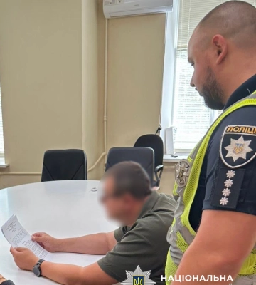 Закупили інтернет-обладнання для столичних шкіл зі збитком - підозрюються київські посадовці