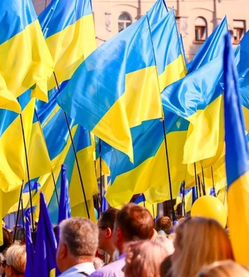 День Независимости Украины: &quot;Цепь единства&quot;, куда пойти в Киеве, Львове, Ужгороде и Харькове