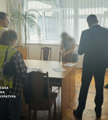В Киеве директор и бухгалтер лицея подозреваются в хищении 10 млн грн
