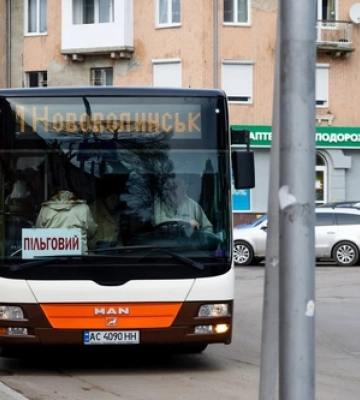 У Нововолинську містян возитимуть на громадському транспорті безкоштовно