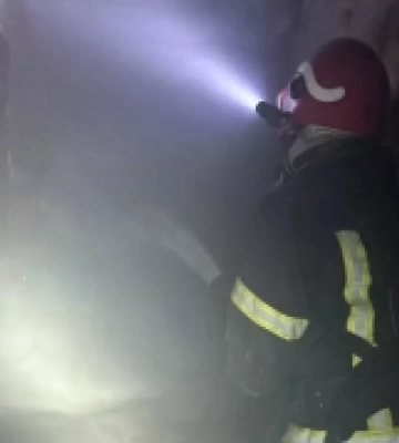 На Кіровоградщині на пожежі у багатоповерхівці врятовано п’ятьох людей, двоє з них – діти