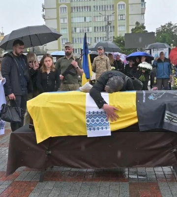 Рівне провело 25-річного військового ССО (ВІДЕО)