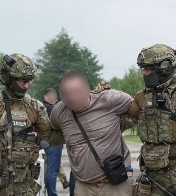 У Львівському районі затримали пʼяного водія, який погрожував поліцейським гранатою