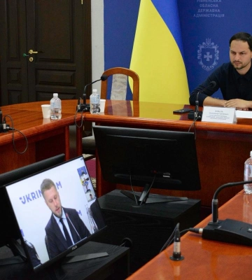 Жителі Донеччини прибули евакуаційним потягом на Рівненщину