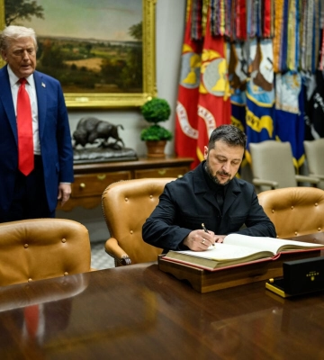 Politico: Трамп считает, что Киев должен принять мирное соглашение в основном на условиях Кремля