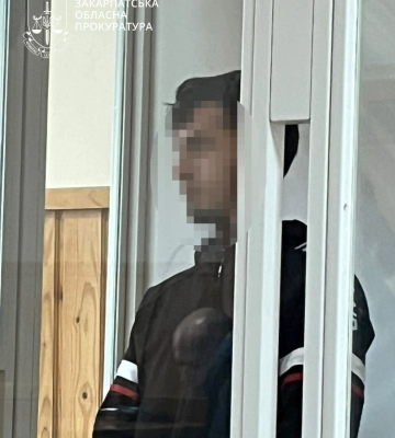 На Закарпатті обрано запобіжний захід ґвалтівнику, від якого завагітніла 13-річна дівчика