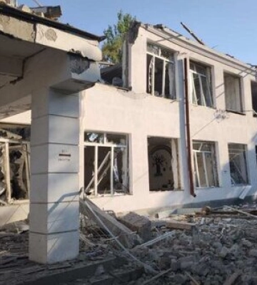Окупанти обстріляли Дніпропетровщину КАБами, «Градом», дронами: пошкоджено понад два десятки будинків, дитсадок та автівки