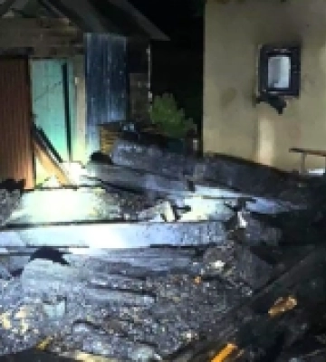 У Ключарках на Мукачівщині горіла надвірна споруда