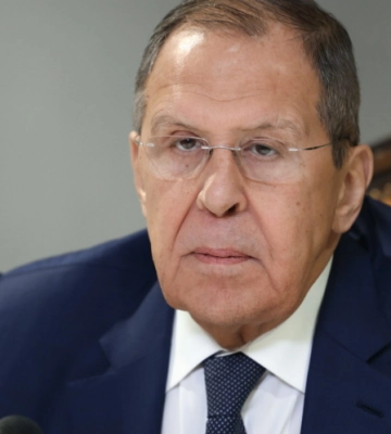 Лавров: зустріч Зеленського і Путіна поки не на часі