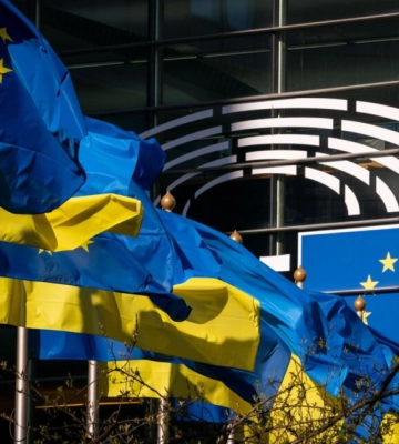 Україна отримала понад 4 млрд євро від ЄС, а ЗСУ знищили базу дронів у Криму. Головне за день