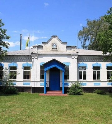 Загроза закриття: ВР закликала Уряд забезпечити фінансування малокомплектних шкіл