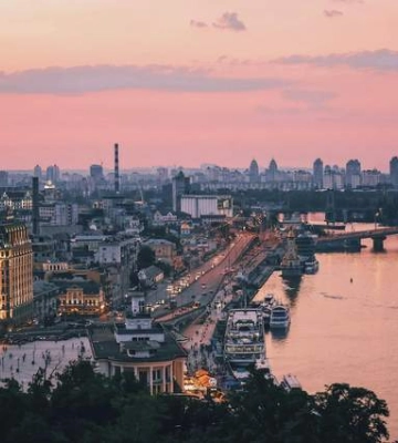Впервые с 2022 года: в Киеве рекордно вырос туризм
