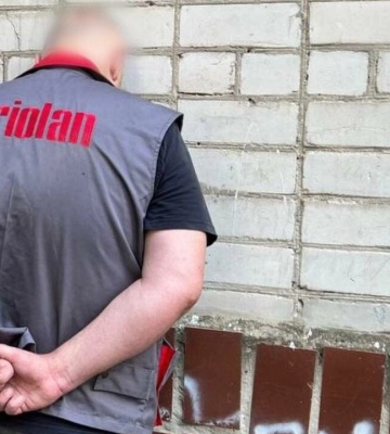 У Харкові затримали групу, яка скоїла розбійний напад на 89-річну матір українського військового — ОГ