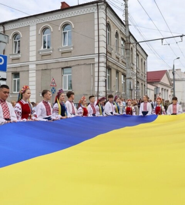 «Наш синьо-жовтий прапор завжди там, де стійкість, сила та мужність», – Луцький міський голова Ігор Поліщук