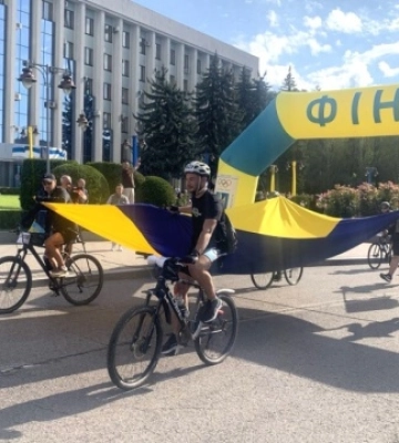 У Рівному стартував благодійний велопробіг «За Незалежність!»