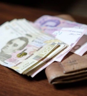 У Запоріжжі можна отримати по 2000 грн для першокласників: як саме