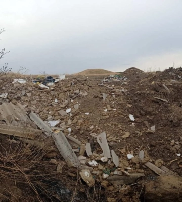 На Одещині місцеві мешканці засипають сміттям стародавню археологічну пам’ятку