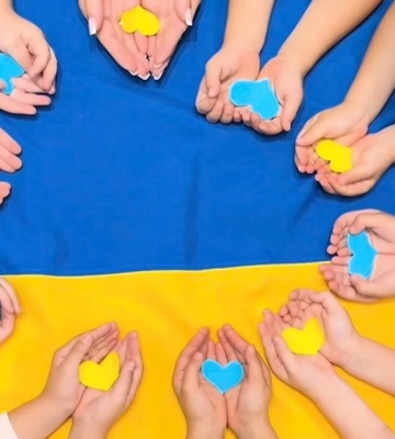 Правоохоронці із Млинівщини завітали у садочок, щоб розповісти дітям про державні символи