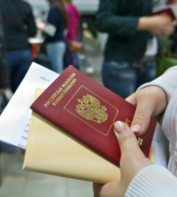 Германия разморозит выдачу гуманитарных виз для иностранцев: однако для россиян и белорусов есть нюанс, — DW