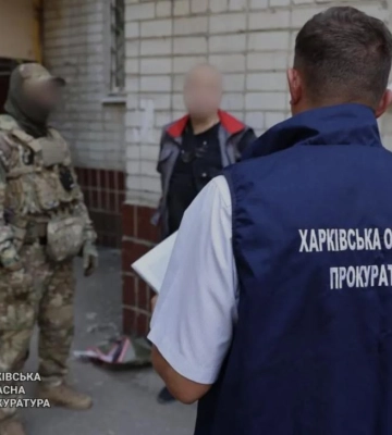 На матір українського військового напали в Харкові: подробиці