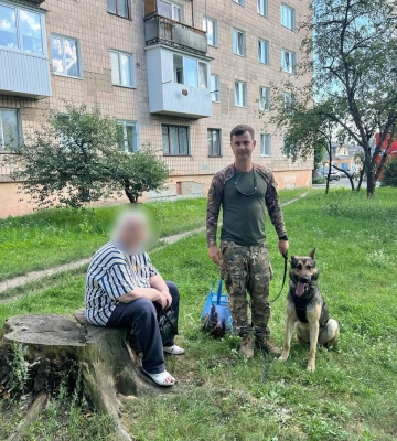 У Ковелі службовий пес швидко відшукав зниклу стареньку жінку, - поліція Волині. ФОТО