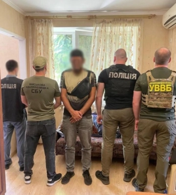 На Одещині чоловік намагався підкупити прикордонника