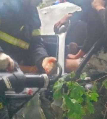 Рятувальники деблокували водія після ДТП у Луцькому районі