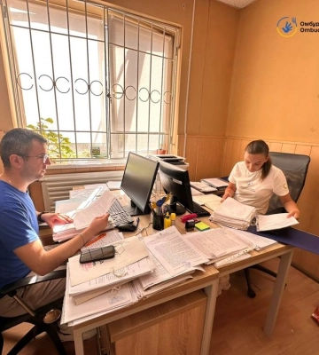На Мукачівщині хлопець чотири рази отруївся алкоголем і підпалив свій дім